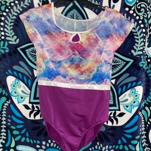 NWT kid’s keyhole leotard XL